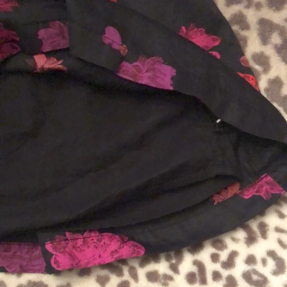 GapKids Floral Dress in Black Size Large 10 Regular Girls